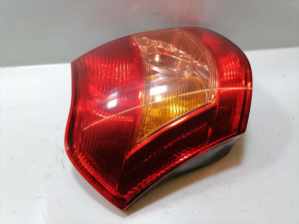 Toyota Corolla E12 original Rücklicht Rückleuchte Schlussleuchte links Fließheck Bj.2004